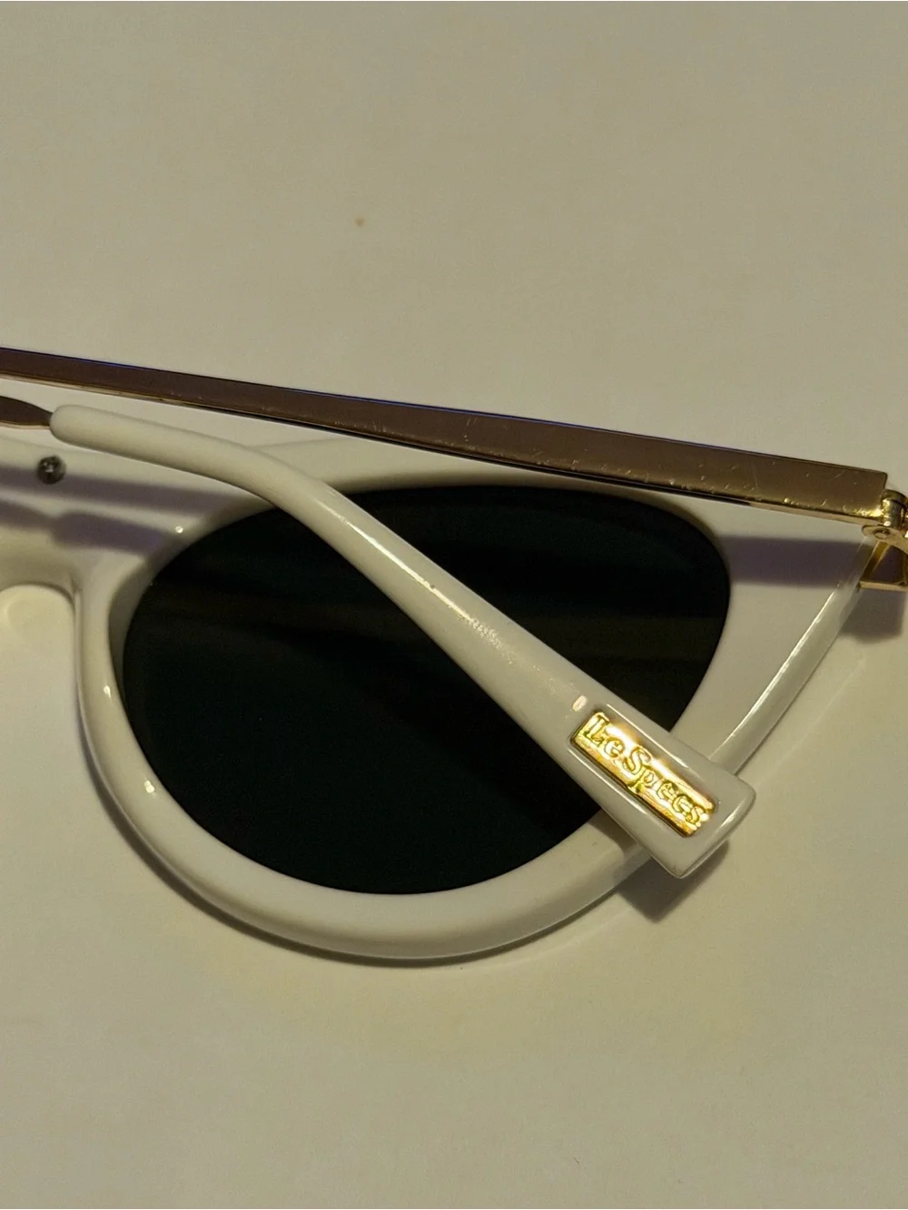 Le Specs white gold